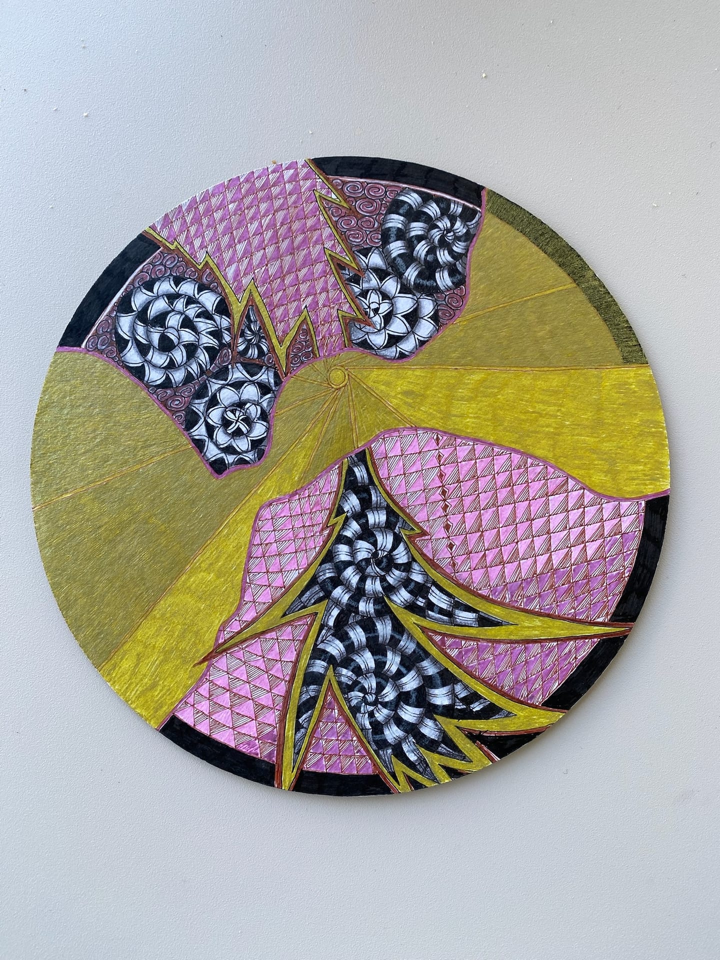 Gold River, Cardboard, 19.8 cm